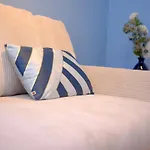 - Bienvenue Chez Perlane Et Yoann - Balneo *