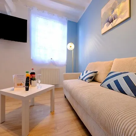 - Bienvenue Chez Perlane Et Yoann - Balnéo * Rouen