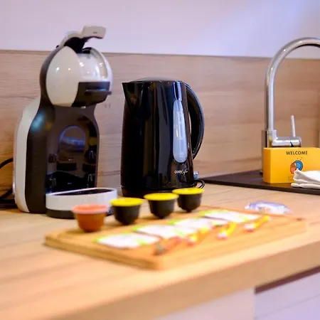 - Bienvenue Chez Perlane Et Yoann - Balnéo Appartement *